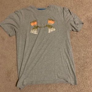 underarmor T-Shirt